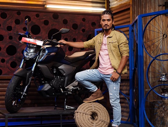 Saman Shrestha in Roadies Set